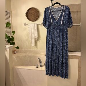 Zara ditsy floral Tiered MAXI Dress with wide elastic waist Small NWOT